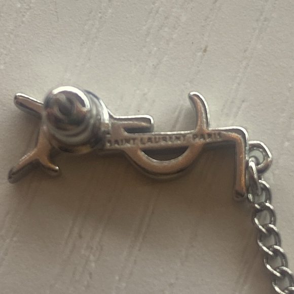 YSL earrings - Picture 2 of 4